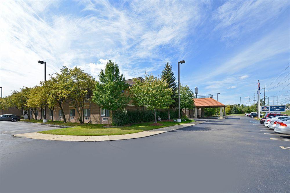Best Western Detroit Livonia Exterior photo